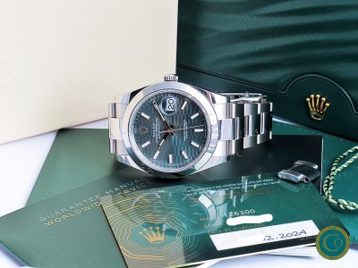 Rolex Datejust ref.1262300  with green motif dial