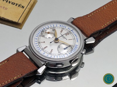 Steel Art deco Mervos chronograph with beautiful Pulsation dial (NOS condition)