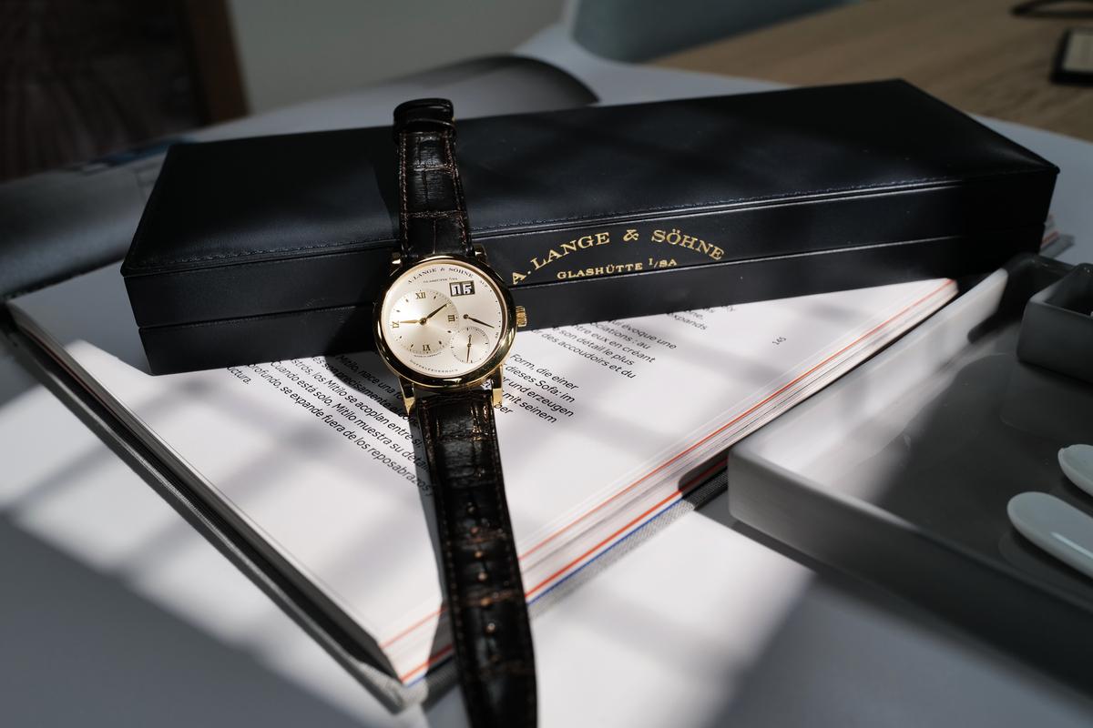 A. Lange & Söhne Lange 1 Ref. 101.021 – Yellow Gold, Calibre 901.0,  from the late 1990s